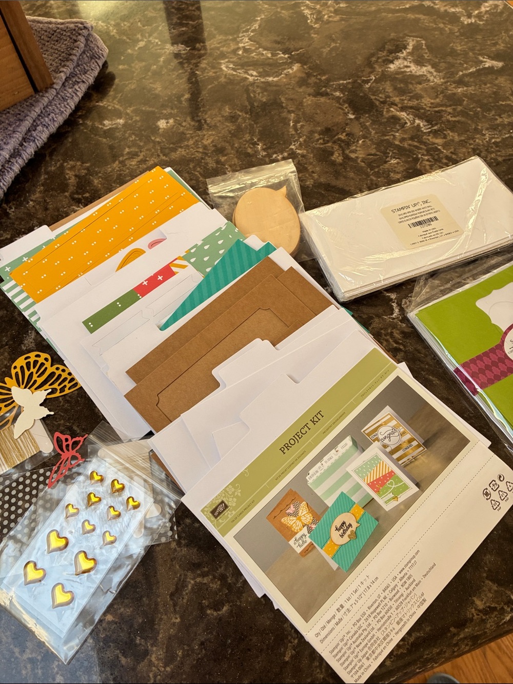 Stampin' Up! Project Kit with White, Brown, Green, Yellow Accents